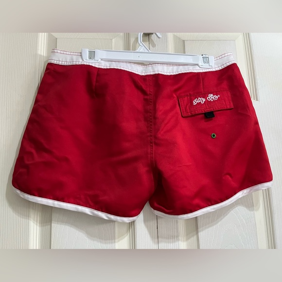 Surf Diva Women’s Red/White Short in Size 13 - Picture 2 of 3